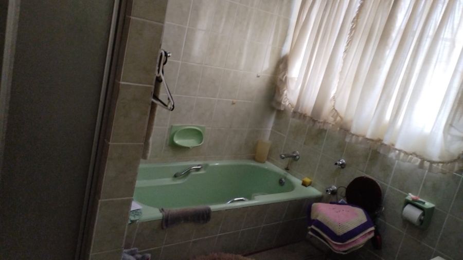 4 Bedroom Property for Sale in Parys Free State